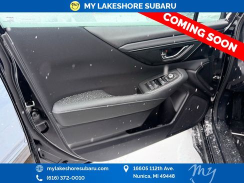 Used 2025 Subaru Outback Premium image 9