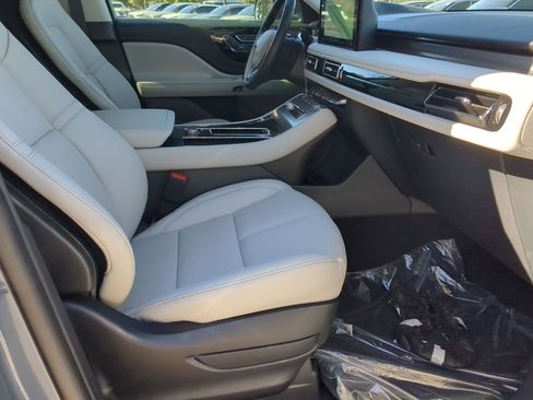 New 2026 Lincoln Aviator 2WD image 23