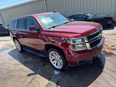 Used 2016 Chevrolet Tahoe 4WD w/ Remote Keyless Entry Package image 2