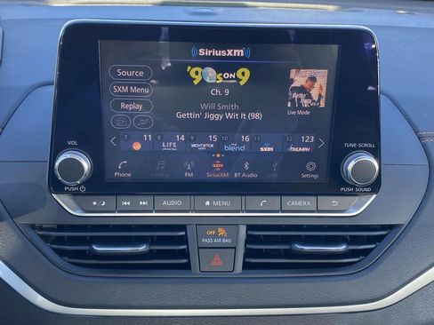 Used 2022 Nissan Altima 2.5 SR image 24