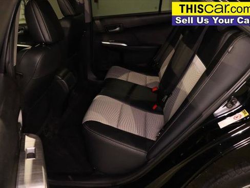 Used 2012 Toyota Camry SE image 18