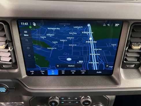 New 2026 Ford Bronco Badlands image 11