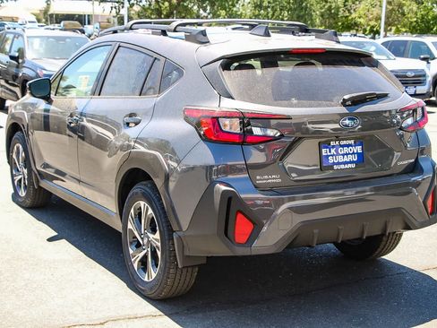 Certified 2025 Subaru Crosstrek 2.5i Premium AWD/4WD image 2