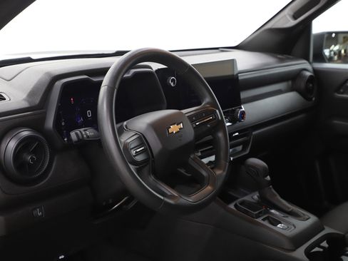 Used 2023 Chevrolet Colorado W/T image 24