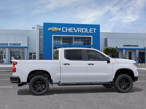 New 2026 Chevrolet Silverado 1500 Custom Trail Boss w/ Turbomax Blackout Package AWD/4WD image 3