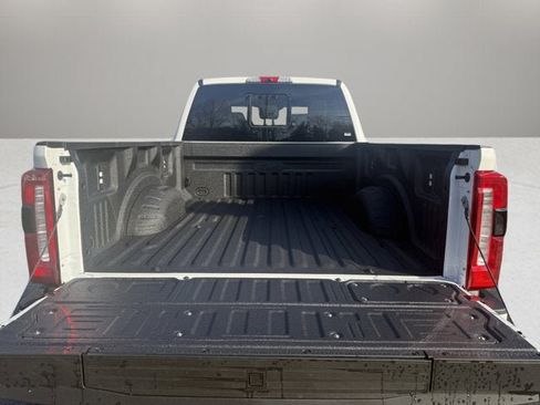 New 2026 Ford F350 Lariat w/ Black Appearance Package AWD/4WD image 7