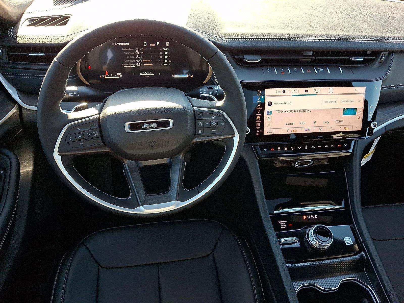 New 2027 Jeep Grand Cherokee Limited AWD/4WD image 7