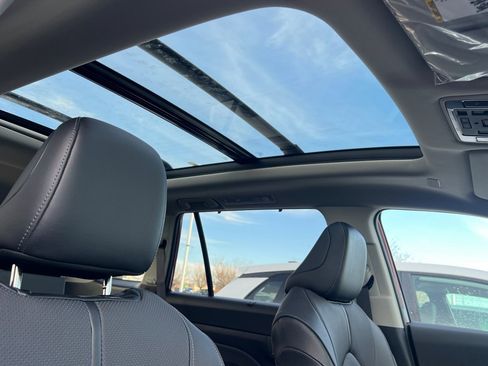 New 2026 Toyota Grand Highlander Limited image 15