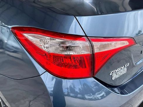 Used 2017 Toyota Corolla LE FWD image 20