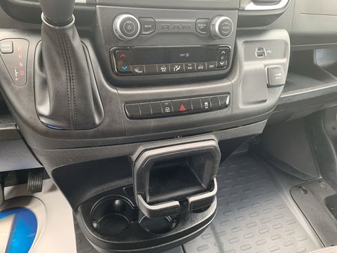 Used 2024 RAM ProMaster 2500 image 31