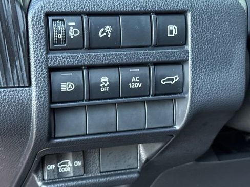 Used 2025 Toyota 4Runner 4WD image 24