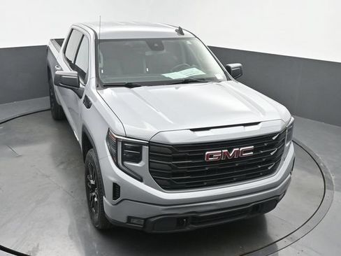 Used 2024 GMC Sierra 1500 Elevation AWD/4WD image 43