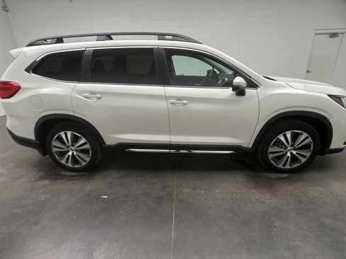 Used 2020 Subaru Ascent Limited w/ Technology Package image 12