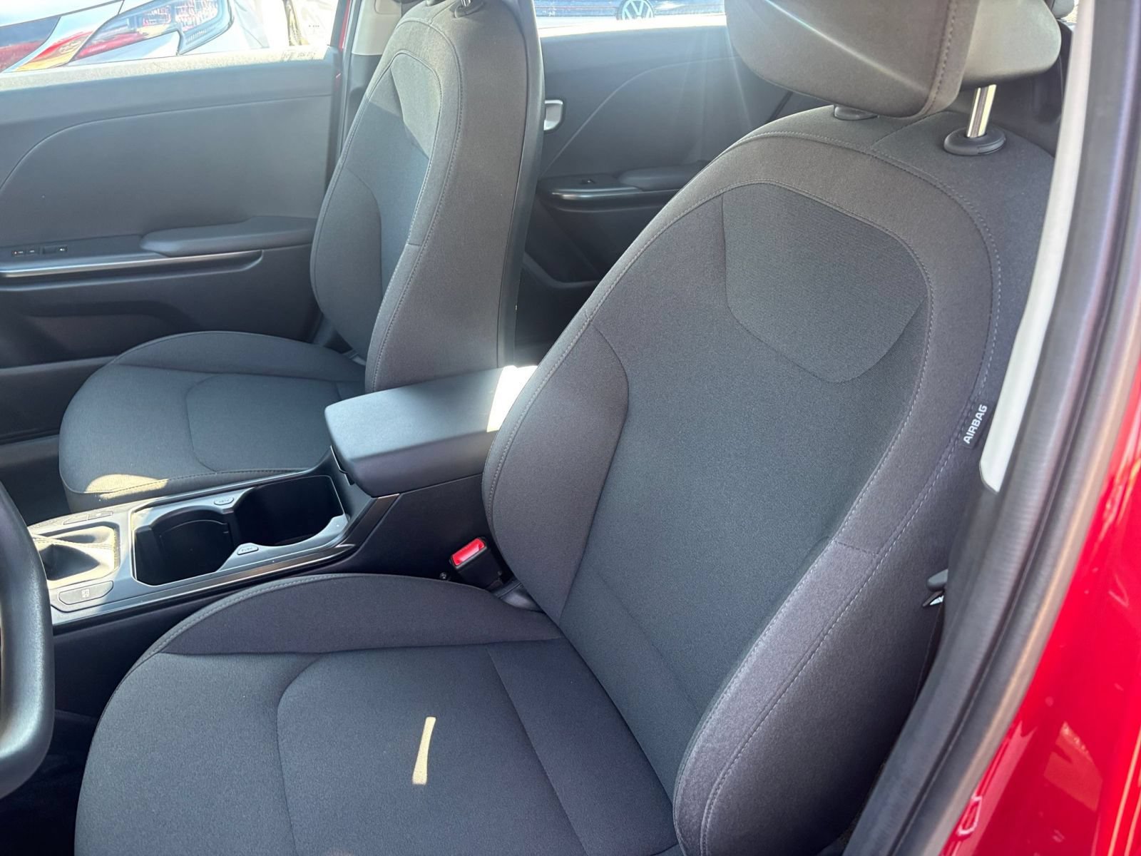 Used 2026 Kia K4 FWD image 33