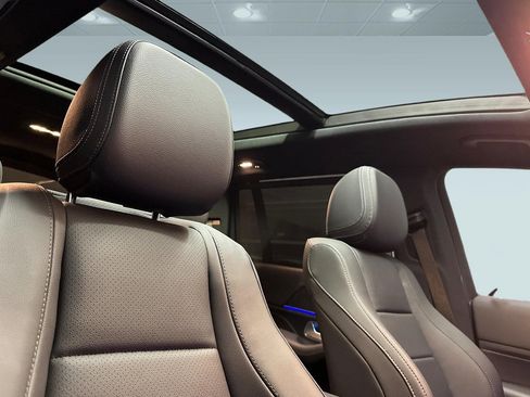 New 2025 Mercedes-Benz GLS 450 4MATIC image 14