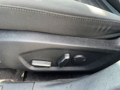 Used 2020 Ford Fusion SE AWD/4WD image 13