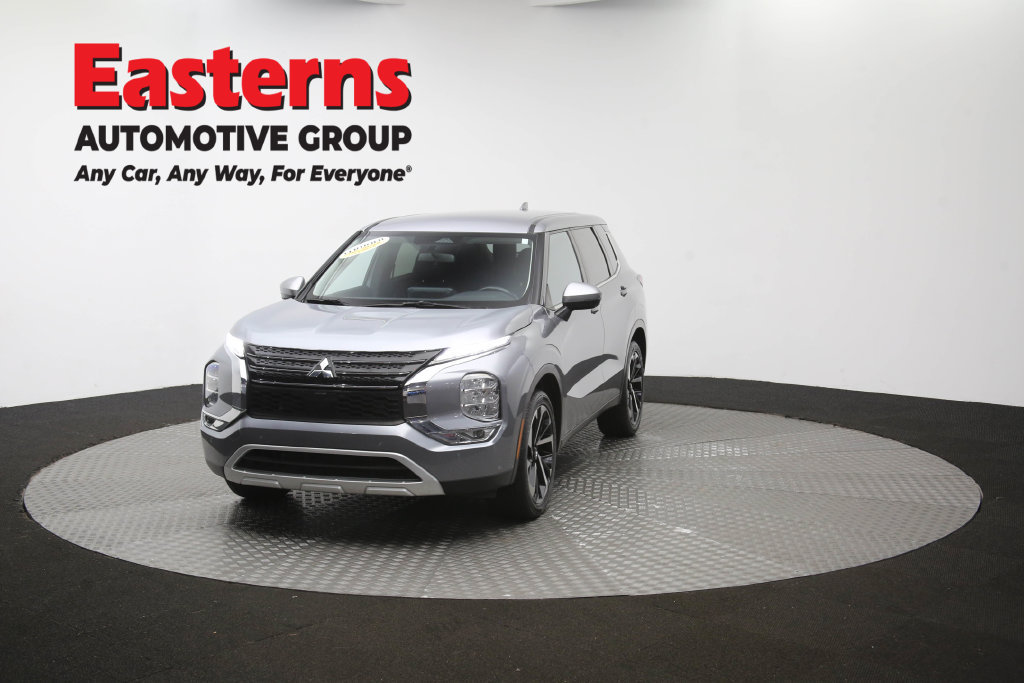Used 2024 Mitsubishi Outlander SE FWD image 54