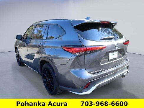 Used 2023 Toyota Highlander XSE AWD/4WD image 5