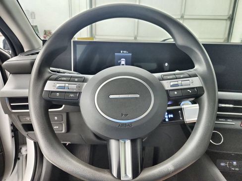 Used 2025 Hyundai Sonata SEL FWD image 24