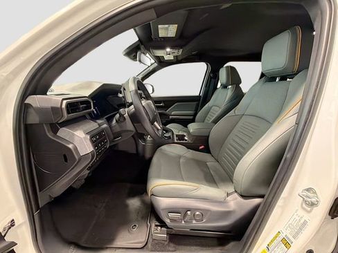 Certified 2025 Toyota Tacoma 4x4 Double Cab Hybrid image 17