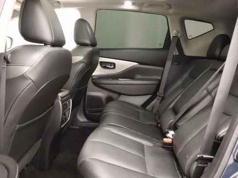 Used 2018 Nissan Murano Platinum FWD image 16