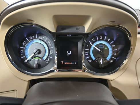 Used 2013 Buick LaCrosse Leather w/ Driver Confidence Package image 25