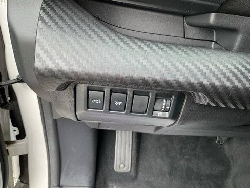 Certified 2024 Subaru Ascent Premium w/ Convenience Package image 20