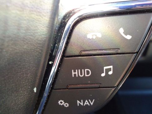 Used 2019 Lincoln Navigator Reserve image 24