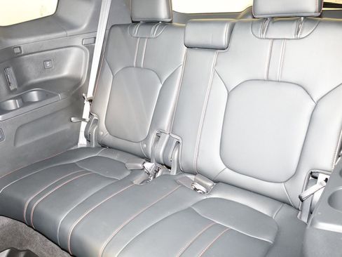 Used 2024 Honda Pilot TrailSport image 26