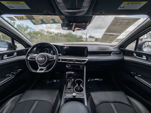 Used 2023 Kia K5 GT-Line w/ GT-Line Premium Package image 16