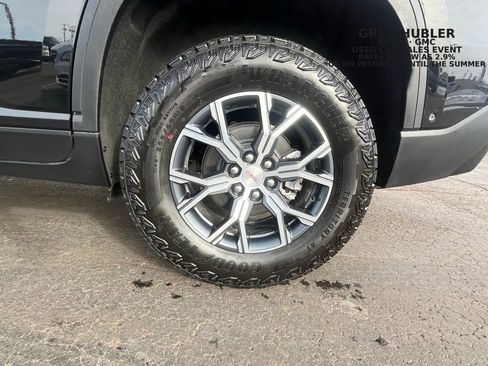 Used 2026 GMC Acadia AT4 w/ Super Cruise Package AWD/4WD image 13
