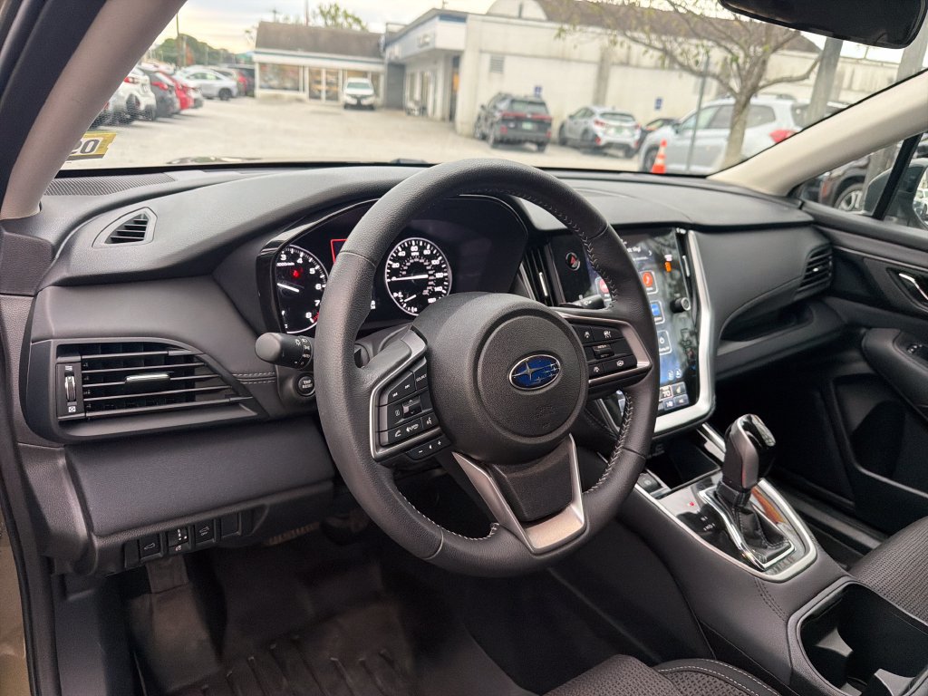 Used 2024 Subaru Outback Premium AWD/4WD image 20