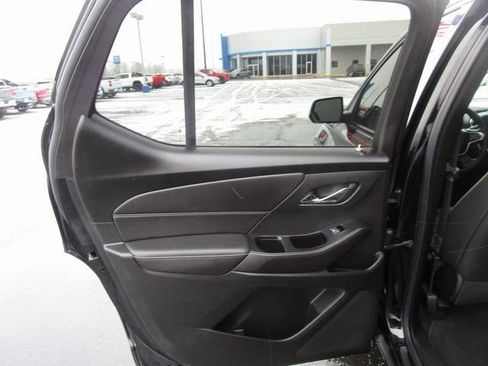 Certified 2023 Chevrolet Traverse Premier w/ Redline Edition image 20