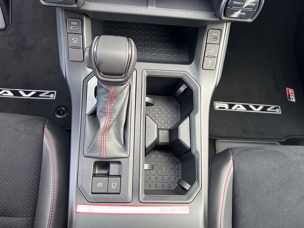 Used 2026 Toyota RAV4 AWD Plug-in Hybrid image 18