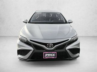 Used 2024 Toyota Camry SE video 2