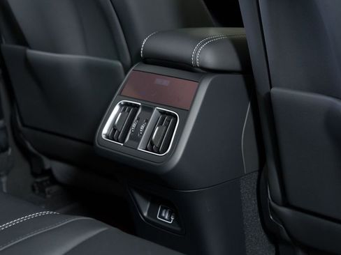 New 2025 Maserati Grecale Modena image 32