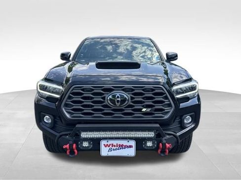 Used 2023 Toyota Tacoma TRD Sport w/ Technology Package AWD/4WD image 10