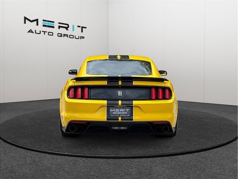 Used 2017 Ford Mustang Shelby GT350 w/ Electronics Package RWD image 8