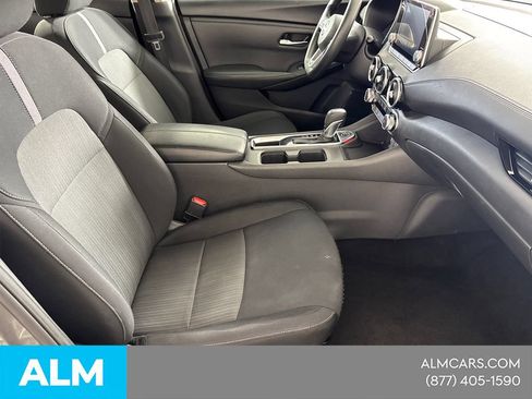 Used 2024 Nissan Sentra SV FWD image 16