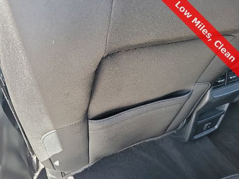 Used 2020 Ford Edge SE image 32