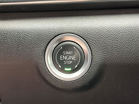 Certified 2025 GMC Terrain Elevation AWD/4WD image 20