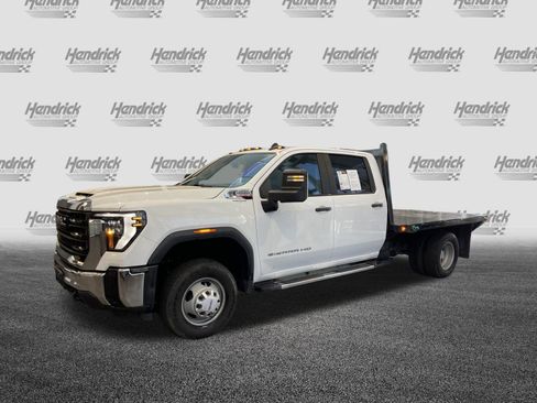 Used 2024 GMC Sierra 3500 Pro w/ Convenience Package AWD/4WD image 6