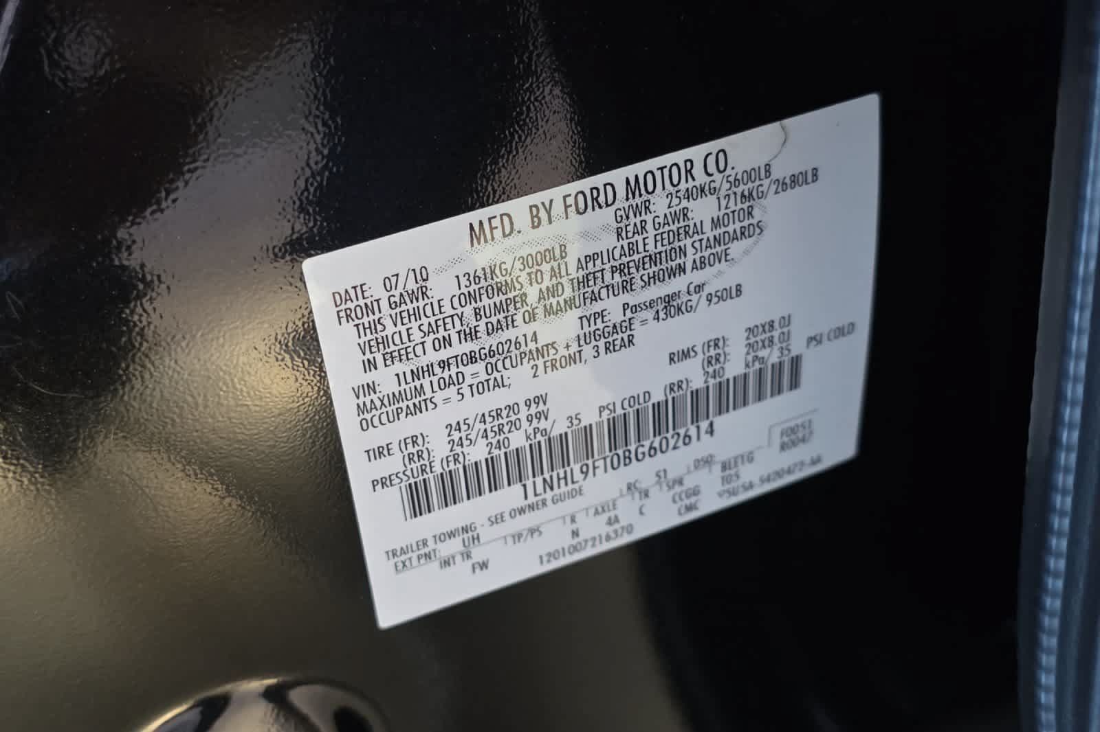 Used 2011 Lincoln MKS AWD w/ 201A Rapid Spec Order Code image 25