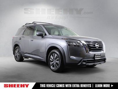 Certified 2022 Nissan Pathfinder SV w/ SV Premium Package