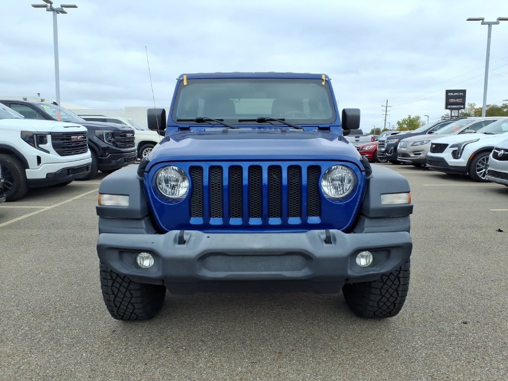 Used 2018 Jeep Wrangler Unlimited Sport S AWD/4WD image 2