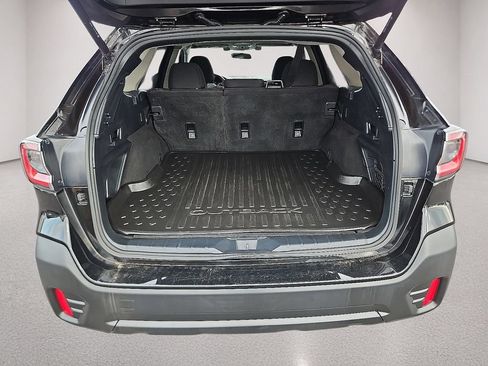 Used 2022 Subaru Outback Premium AWD/4WD image 15