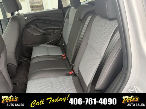 Used 2017 Ford Escape SE AWD/4WD image 12