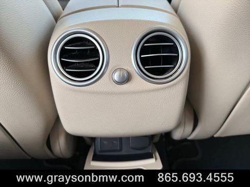 Used 2022 Mercedes-Benz GLC 300 4MATIC w/ Premium Package Lite image 27