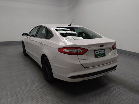 Used 2016 Ford Fusion SE w/ Equipment Group 202A FWD image 5
