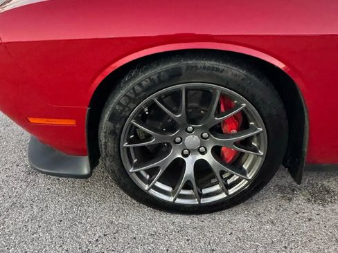 Used 2015 Dodge Challenger SRT w/ Technology Group image 25